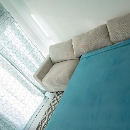 Studio Meuble Avec Terrasse Port-de-Bouc Ngoại thất bức ảnh